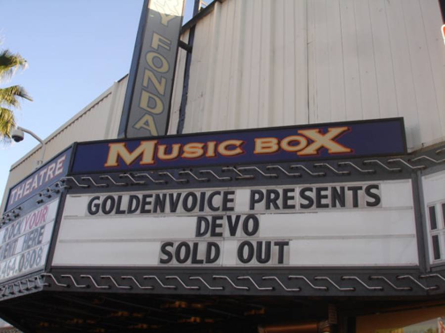 11/4/09: Marquee at Music Box